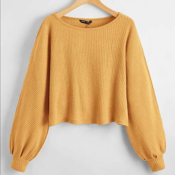 Cropped long sleeve sweater - Picture 3 of 3